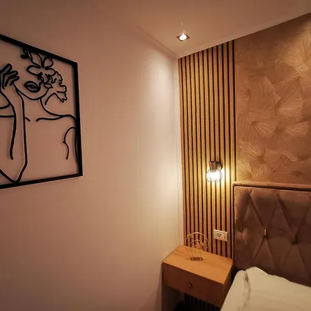 Aldira Sky Arena Nationala * Bucharest