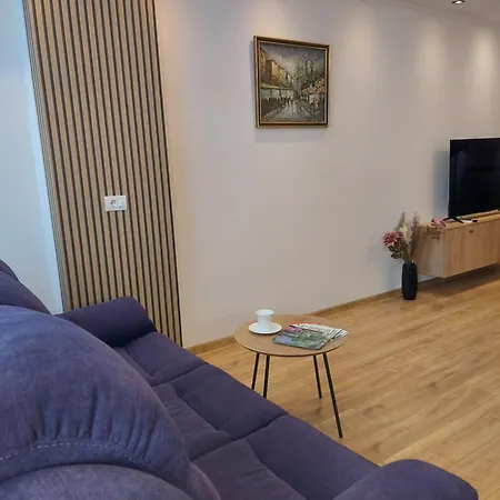 Apartment Aldira Sky Arena Nationala *