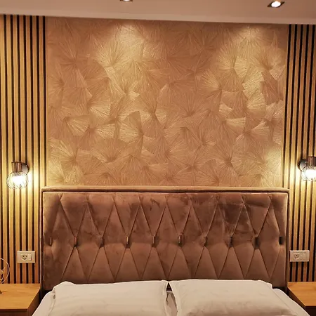 Aldira Sky Arena Nationala * Bucarest