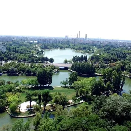 Aldira Sky Arena Nationala Apartment