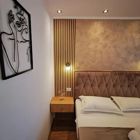 Aldira Sky Arena Nationala Apartment