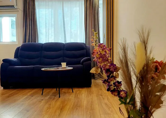 Aldira Sky Arena Nationala Lejlighed *