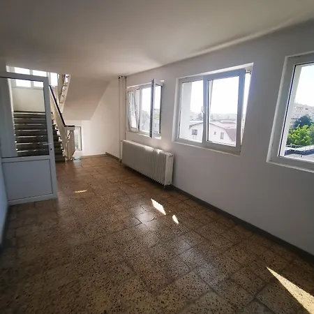 Aldira Sky Arena Nationala Apartmán Bukurešť