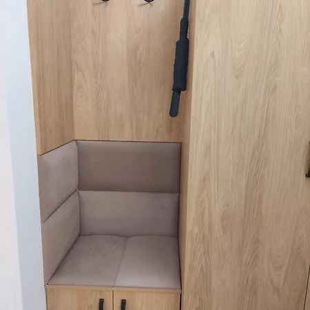 Aldira Sky Arena Nationala * Bukurešť