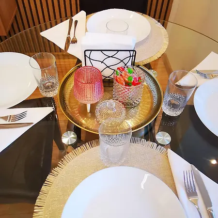 Aldira Sky Arena Nationala Apartmán Bukurešť